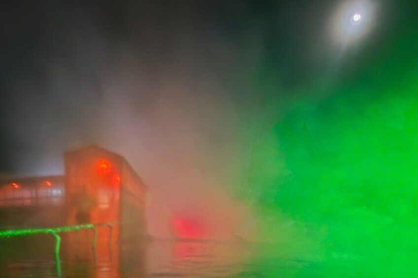 Fire and Ice tour hot springs northern lights 2