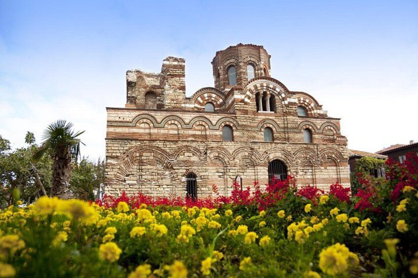 Nessebar and Wine Tasting in Dives Winery 3