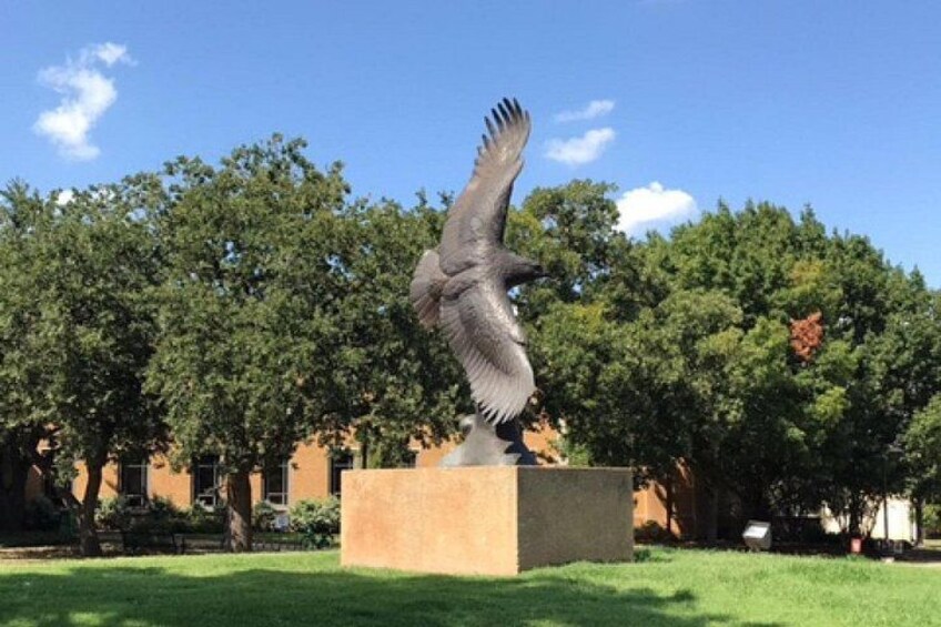 Soaring Eagle Statue 2