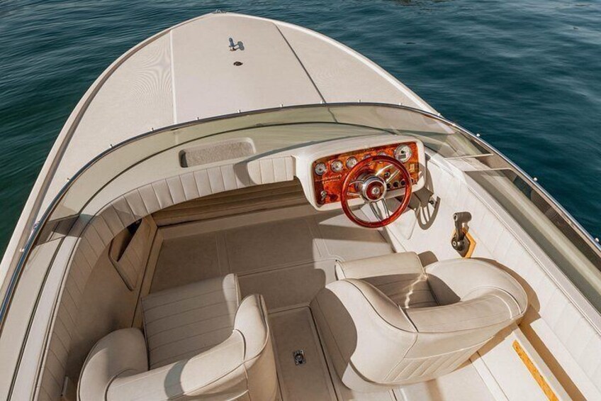 Private Boat Tour on Lake Como 5