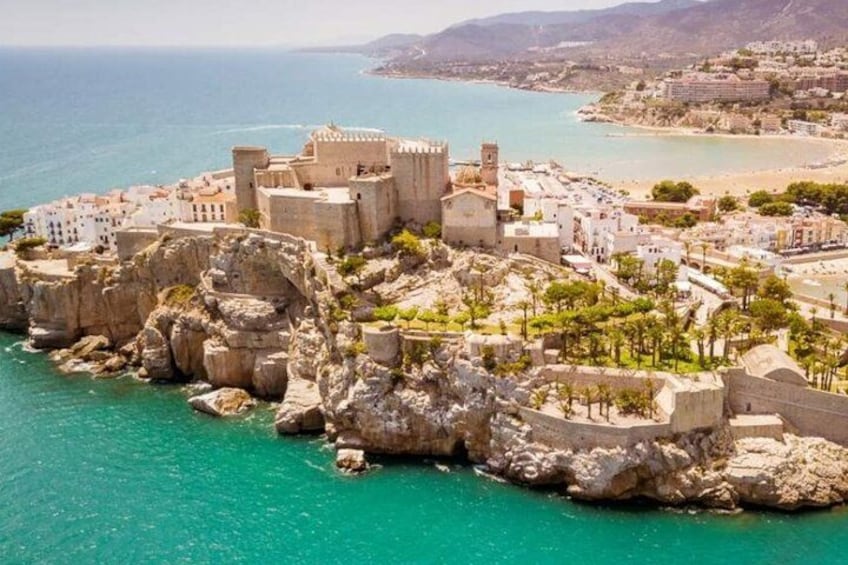 From Valencia: Day trip to Peniscola, (City, Castle & Beach) 2