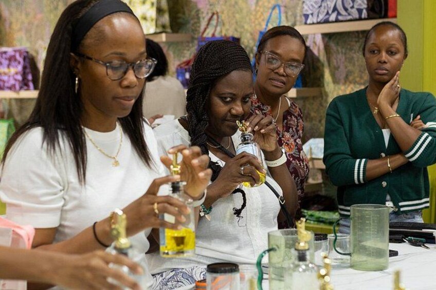 Sip and Create Bahamian Candle Making Workshop 1