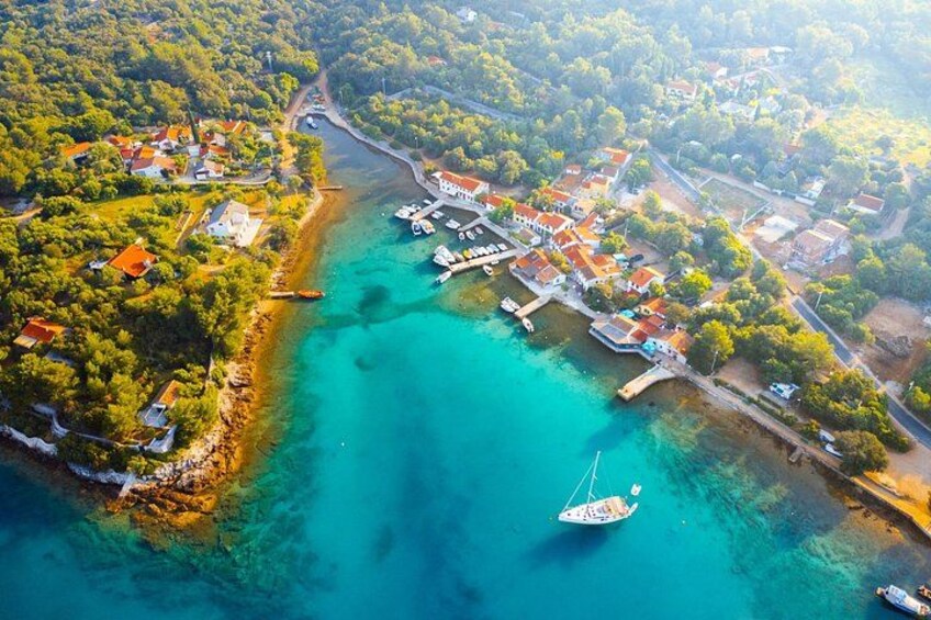 Island Escape Private Shore Tour: Full-Day Cres Adventure 2