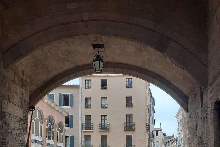 Guided tour of the Historic Centre of Narbonne 2