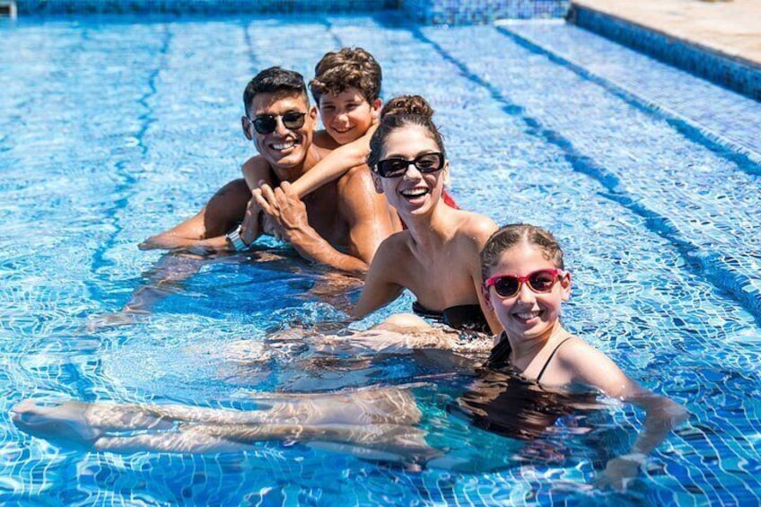 Dubai: Riva Beach Club Pool and Beach Day Pass 1