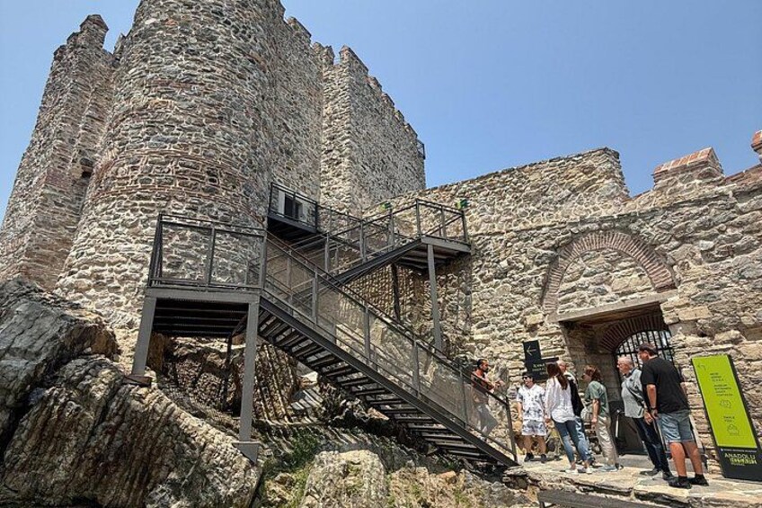 Bosphorus Highlights Tour Europe and Asia 3