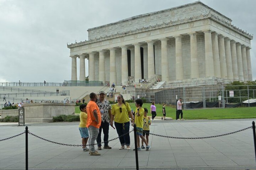 Washington DC Monuments Open-Air Sightseeing Guided Tour 2