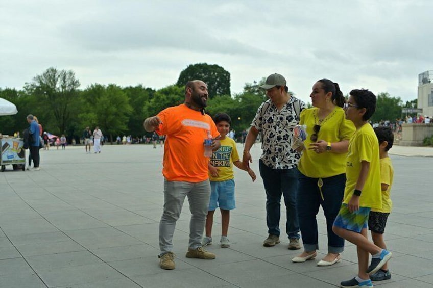 Washington DC Monuments Open-Air Sightseeing Guided Tour 4