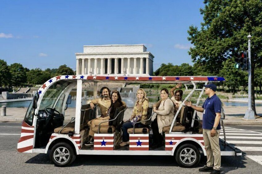 Washington DC Monuments Open-Air Sightseeing Guided Tour 4
