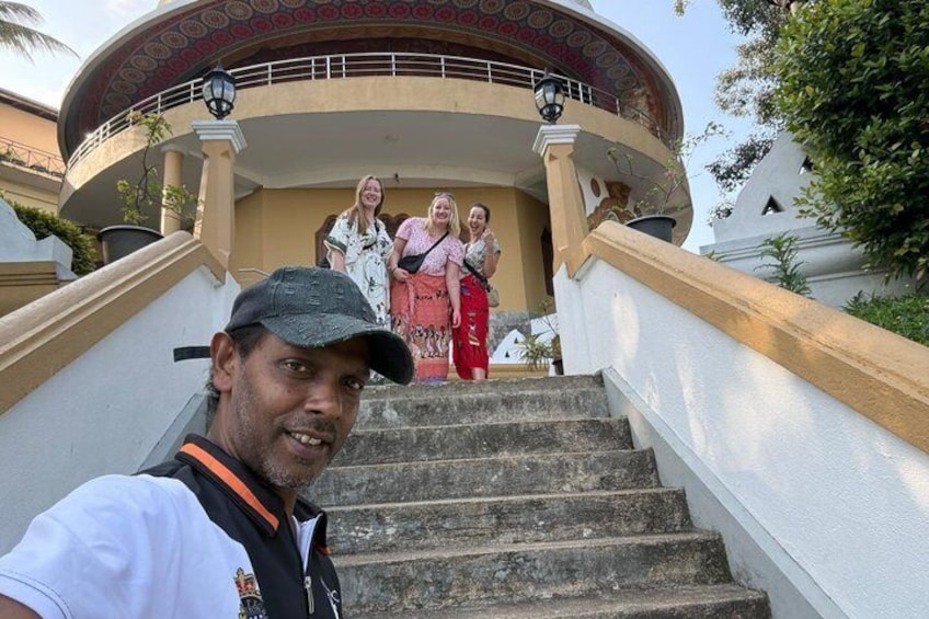 Ambuluwawa Tower and Kandy City Tuk Tuk Tour with Epic views 3