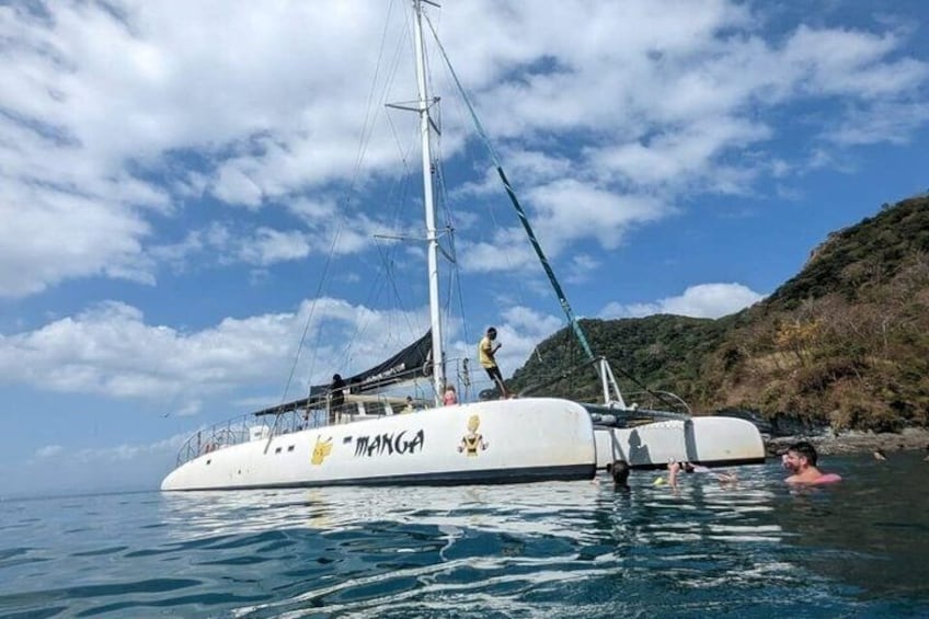 All-inclusive 8-hour catamaran tour to Isla Taboga from Panama City 2