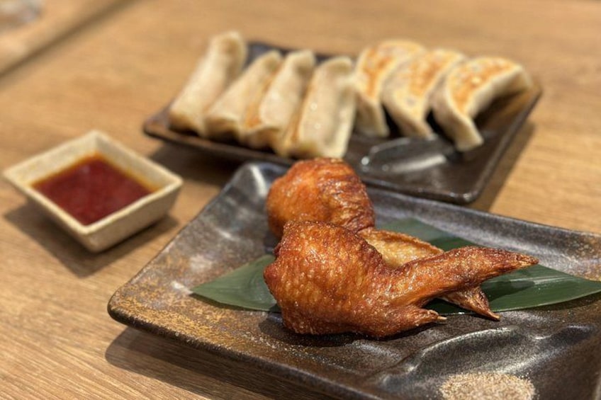 Tokyo: Shinjuku Food Tour with 15 Dishes and 4 Local Eateries 4