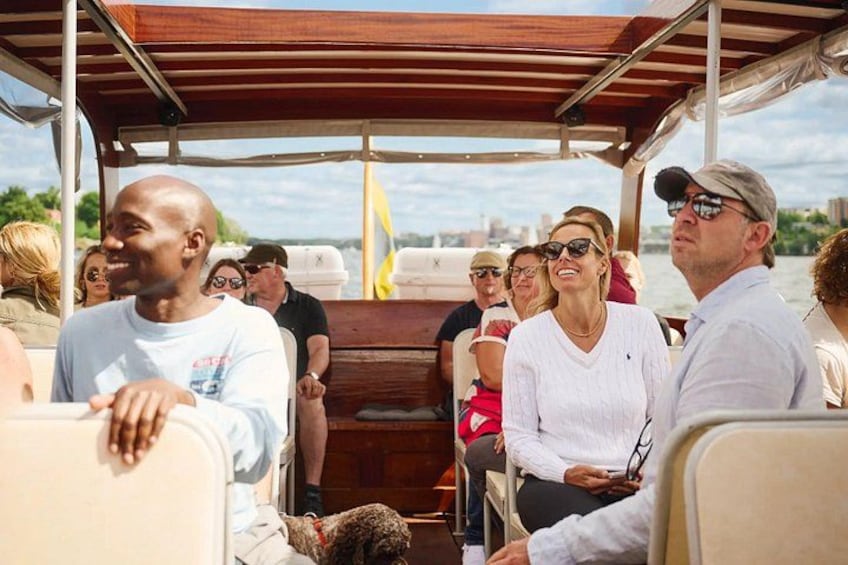 Sightseeing Ride Guests enjoy Boat Tour 2