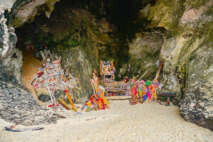 Krabi 4 Islands Day Trip with Snorkeling and Beach Lunch 2