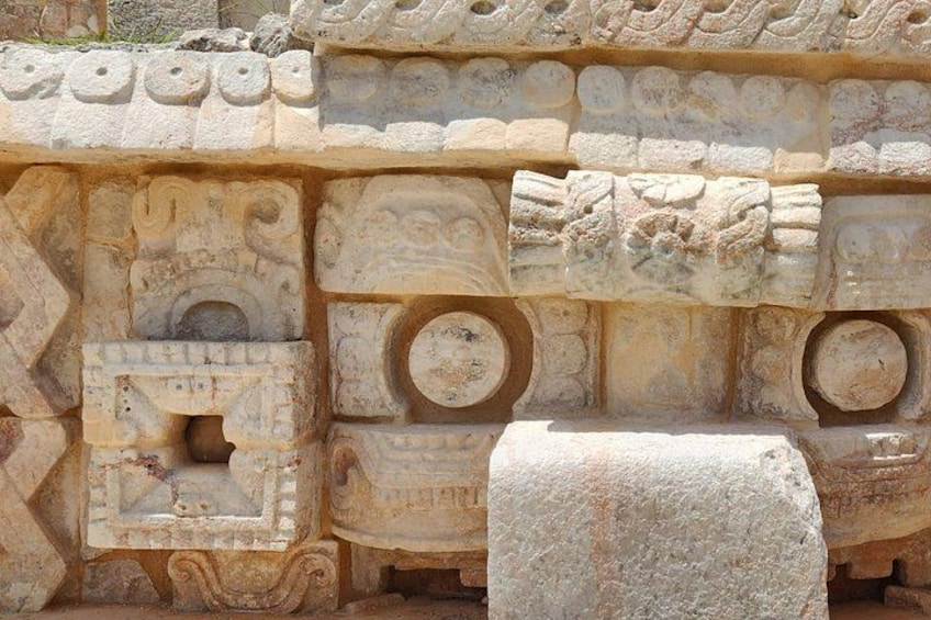 Puuc Route Mayan Archaeological Ruins: Uxmal, Kabah, Sayil and Labnah 4