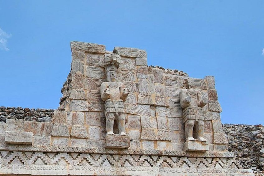 Puuc Route Mayan Archaeological Ruins: Uxmal, Kabah, Sayil and Labnah 2