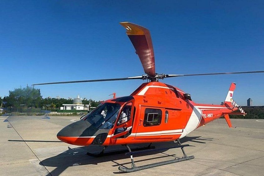 A Majectic Helicopter Tour in Istanbul 1