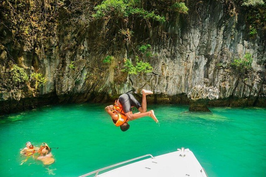 Phi Phi Islands Turquoise Escape from Krabi 3