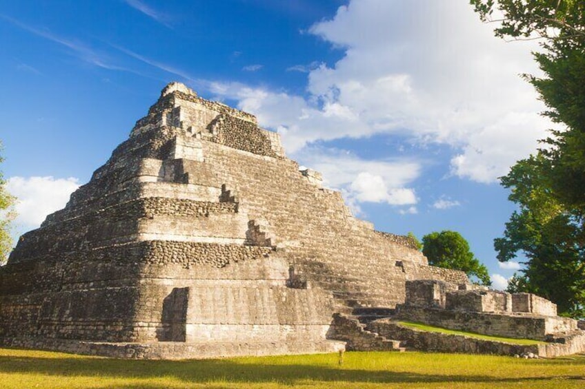 Chacchoben Ruins and Bacalar Boat Tour with Lunch 1