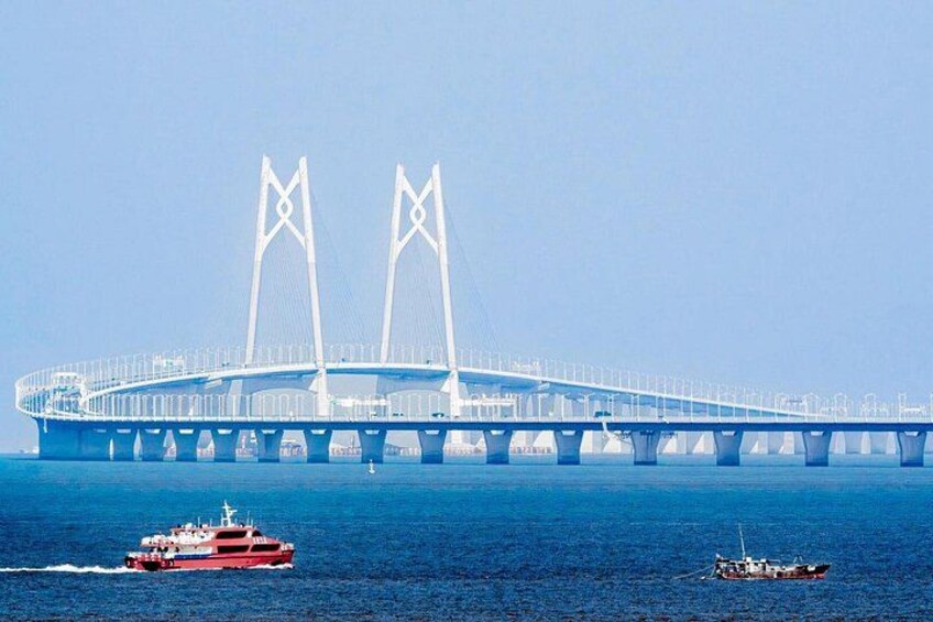 Hong Kong–Zhuhai–Macau Bridge 1