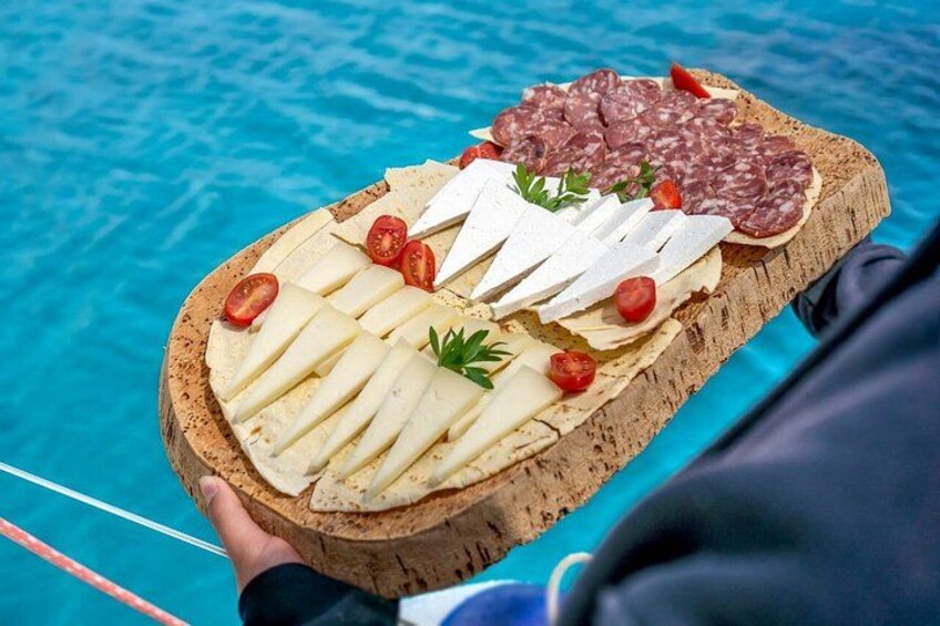 Sailing Tour Tavolara and Molara | From San Teodoro 2
