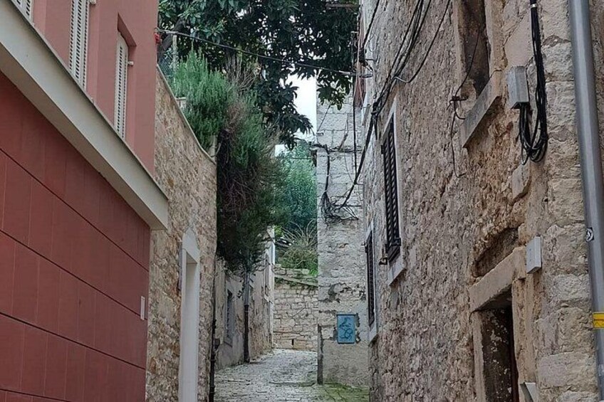 Street Pavla Đakona 2