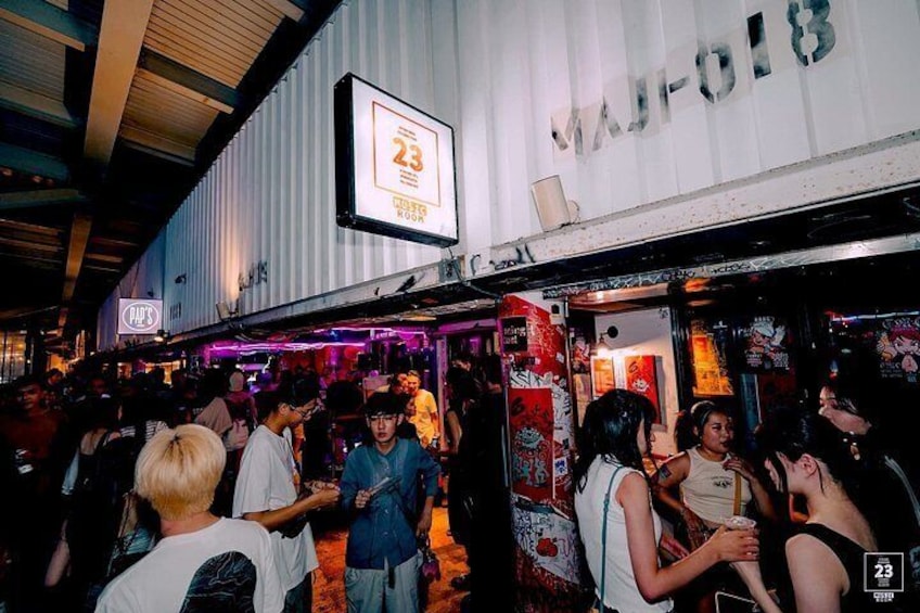 Taipei Nightlife & Dating Tour: Tipsy Double-Decker Bus 4