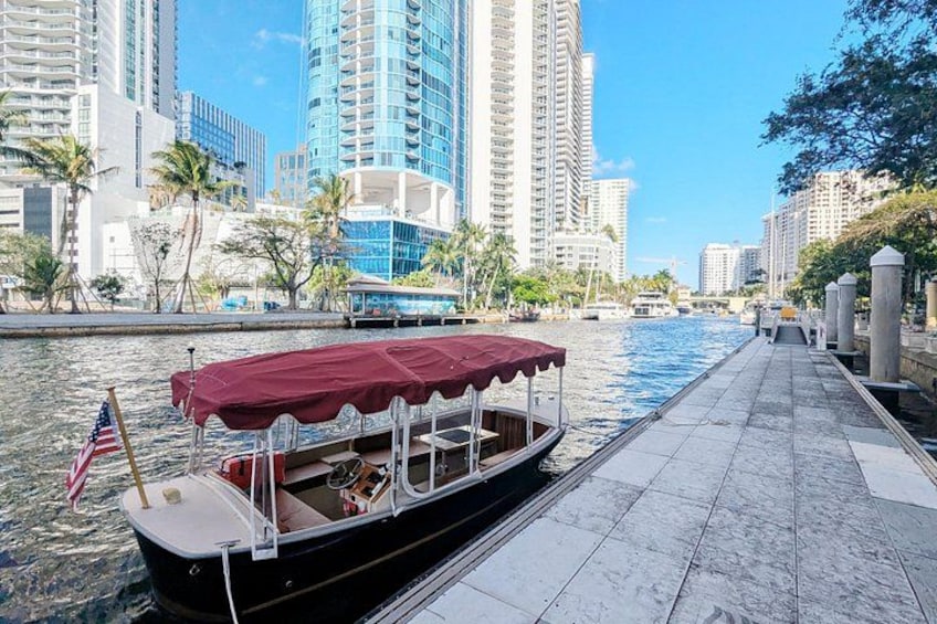 Scenic Boat Tour on Fort Lauderdale’s Riverside 1