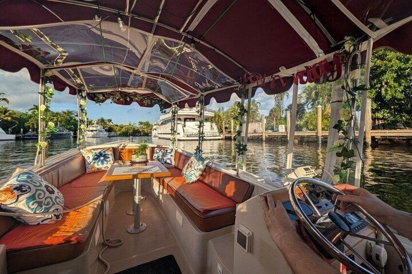 Scenic Boat Tour on Fort Lauderdale’s Riverside 4