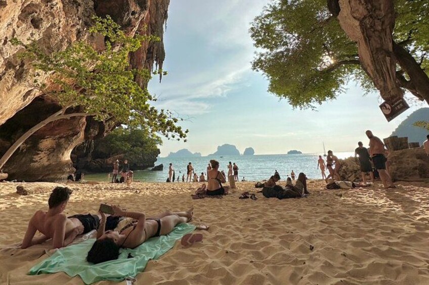 Private Speedboat Tour to 4 Islands From Krabi 4