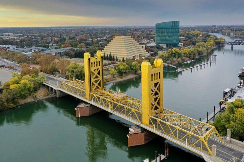 The striking vertical lift Tower Bridge spans the Sacramento River in gleaming gold paint. 3