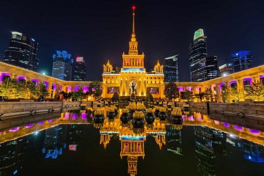 Customized Private Tour in Shanghai The Bund Yu Garden Zhujiajiao 2