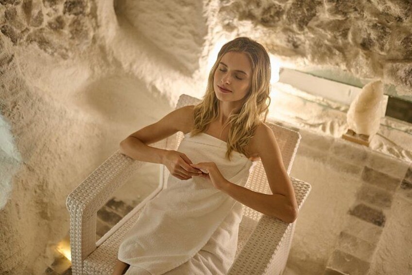 Side Turkish Bath with Massage, Sauna and Free Hotel Transfer 3