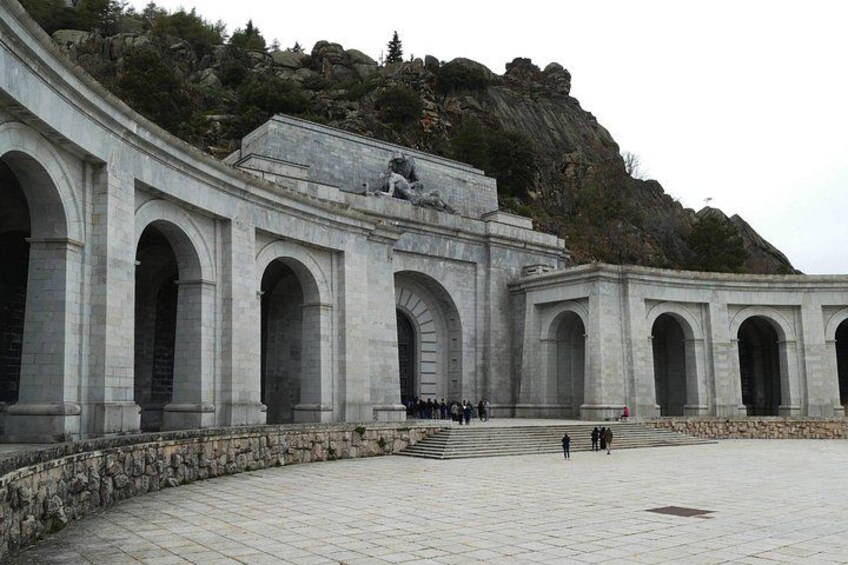 Private Toledo and Valley of the Fallen Day Trip in Madrid 4