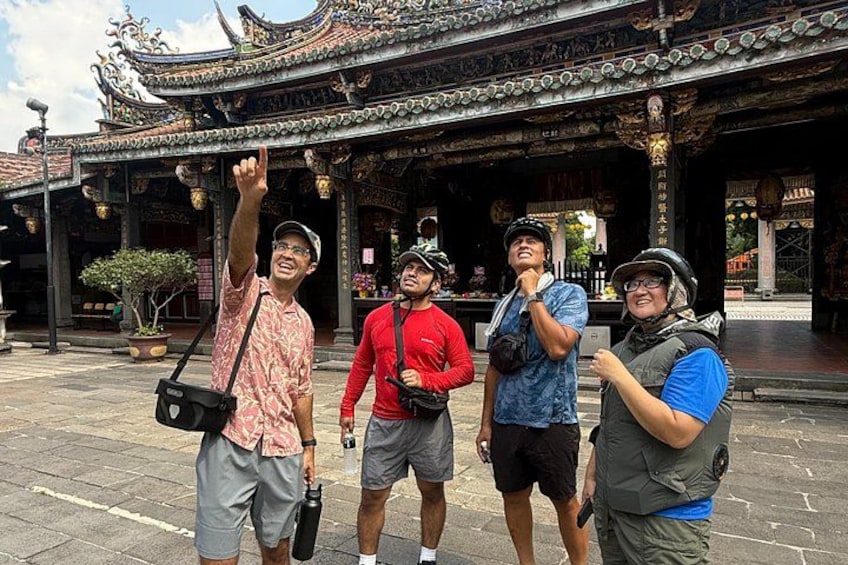 4 Hour Afternoon Cycling City Tour North with Snack 2