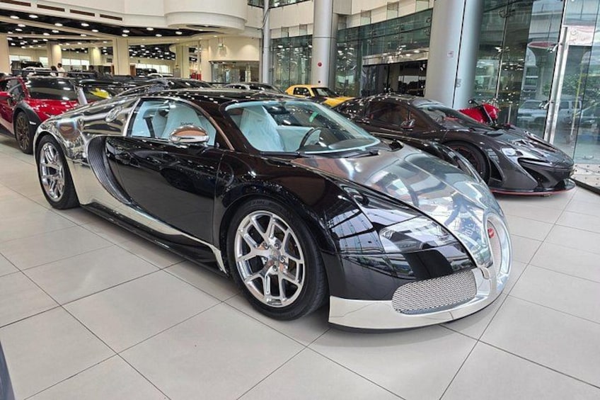 Dubai Luxury Car Showroom Tour with Dubai Mall Drop-Off 1
