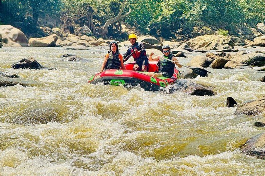 Ride the rapids and conquer Chiang Mai’s wild rivers – adrenaline guaranteed! 3