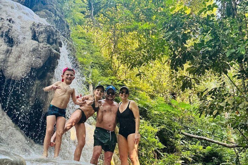 Climb nature’s staircase! The Sticky Waterfall is Chiang Mai’s coolest secret 3