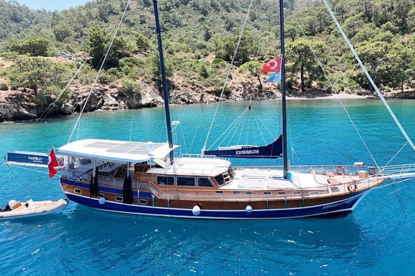 Sail Turkey: Mix Age Fethiye to Olympos Gulet Cruise 3