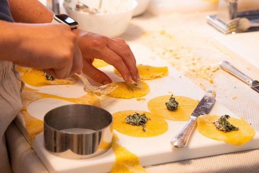 Verona in Arena : Pasta and Tiramisu Cooking Course with Wine 4