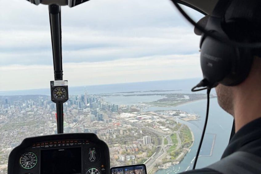 Toronto Helicopter Tour 4