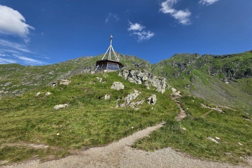 Private Day Tour from Bucharest: Dracula Fortress &Transfagarasan 2