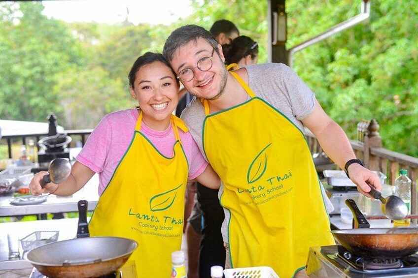 Thai Cooking and Market Tour in Koh Lanta 2