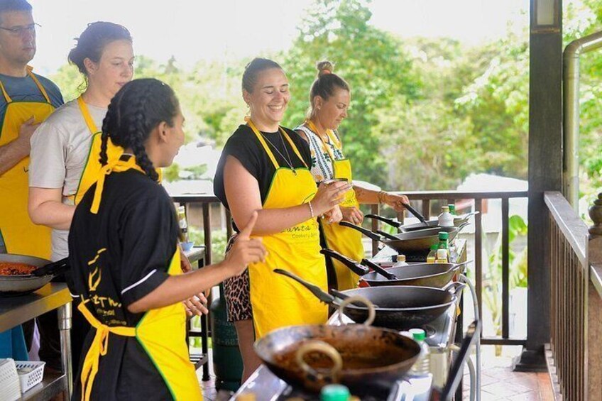 Thai Cooking and Market Tour in Koh Lanta 3