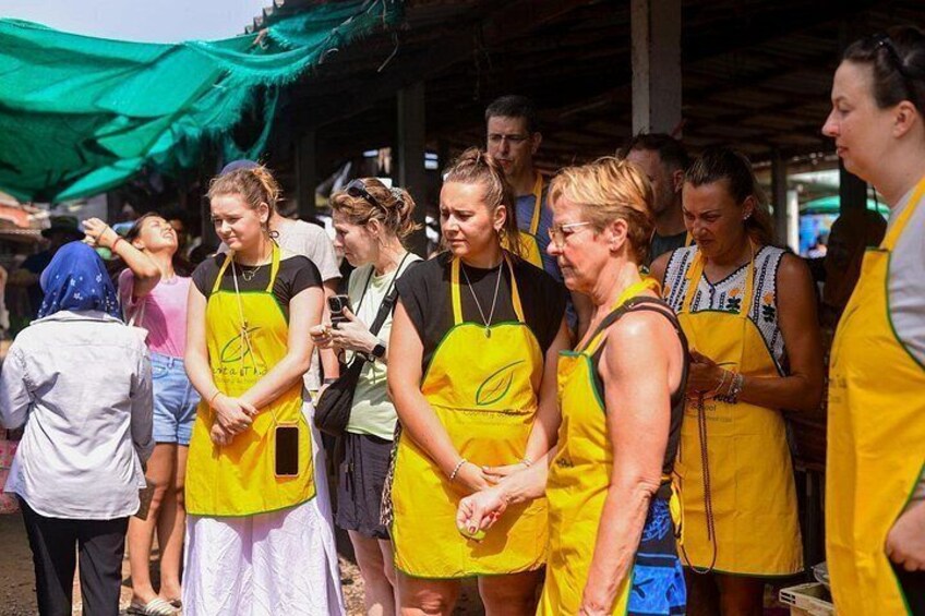 Thai Cooking and Market Tour in Koh Lanta 3