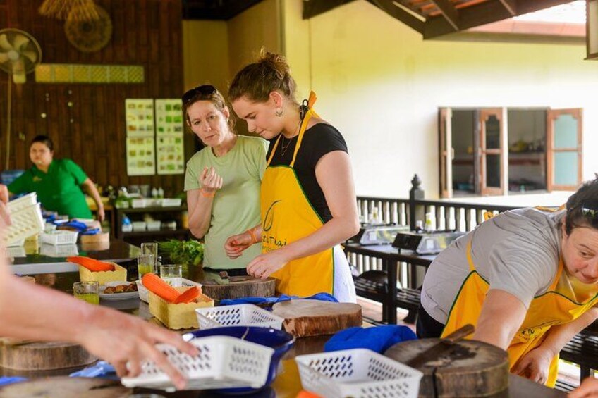 Thai Cooking and Market Tour in Koh Lanta 5