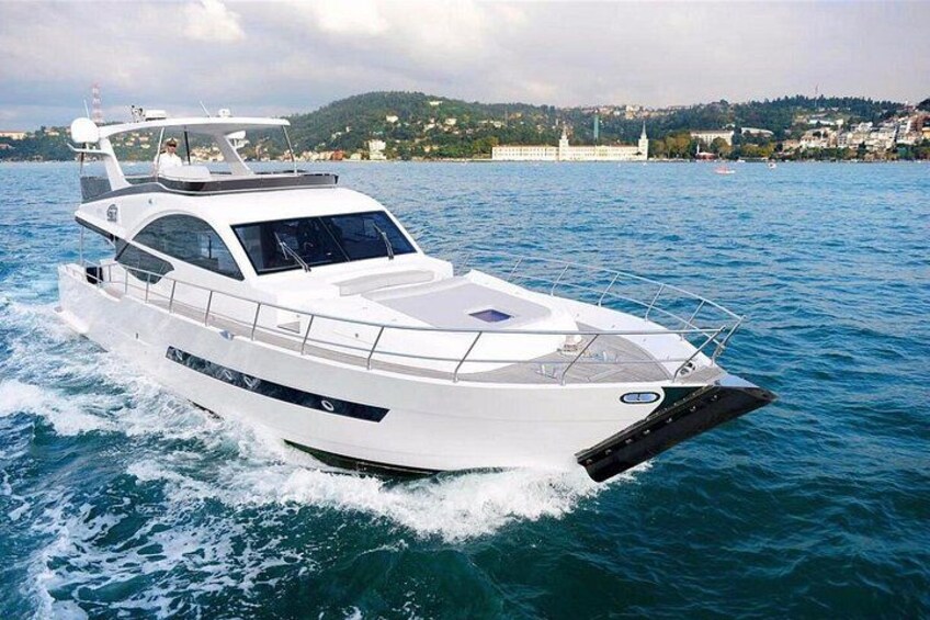 Private Bosphorus Yacht Cruise Luxury Tour 1