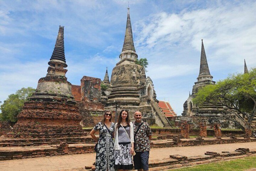 Railway and Floating market & Ayutthaya Private Premium 4