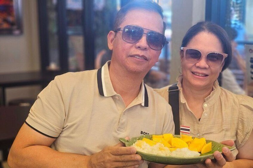 Railway and Floating market & Ayutthaya Private Premium 2