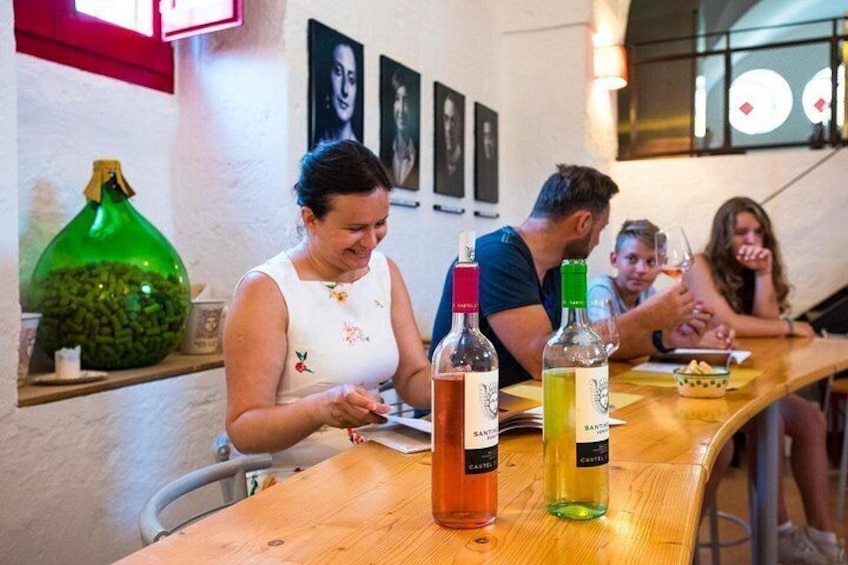 Historical Cellar Visit and Wine Tasting in Salento 5